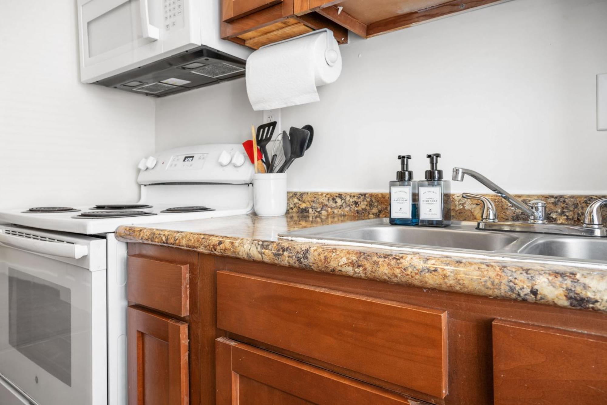 The Flats On Florida St - Super Comfy 2-Bedroom Apartments Мобил Екстериор снимка