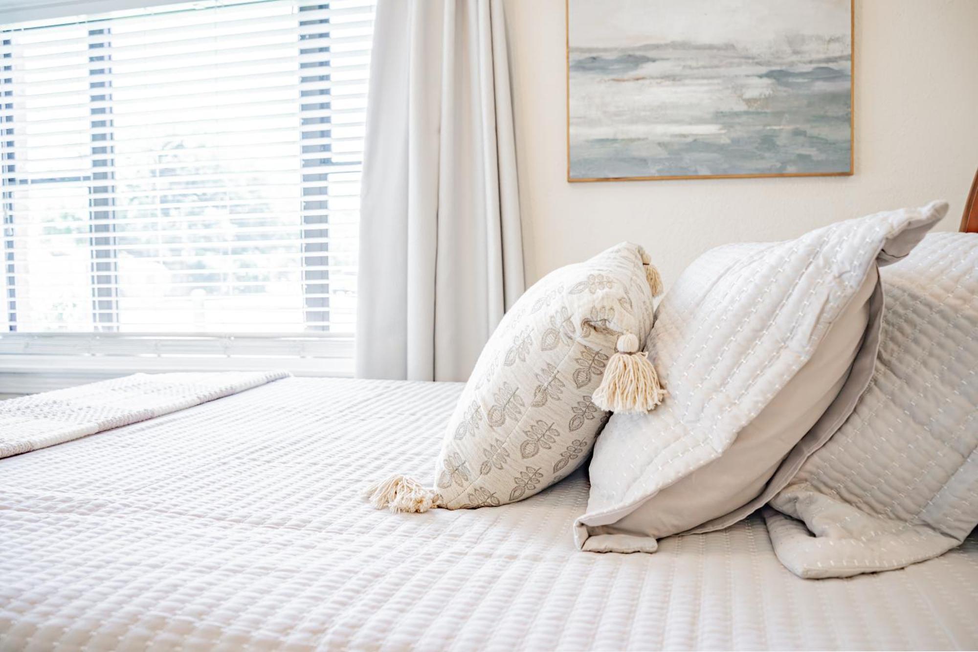 The Flats On Florida St - Super Comfy 2-Bedroom Apartments Мобил Екстериор снимка