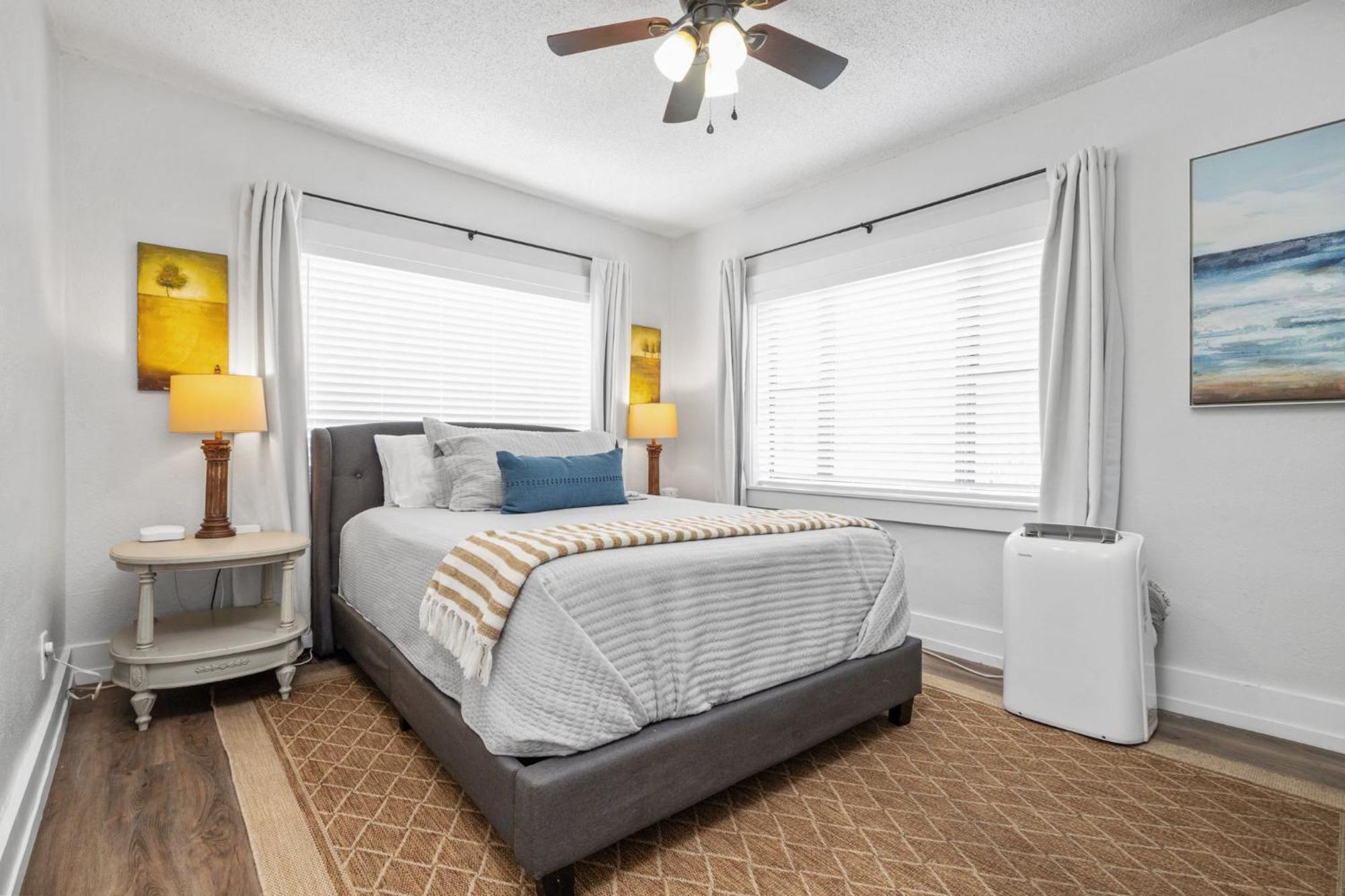 The Flats On Florida St - Super Comfy 2-Bedroom Apartments Мобил Екстериор снимка